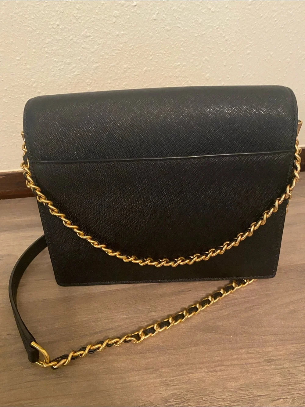 Tory Burch Black Leather Crossbody with Gold Chain - Picture 10 of 12